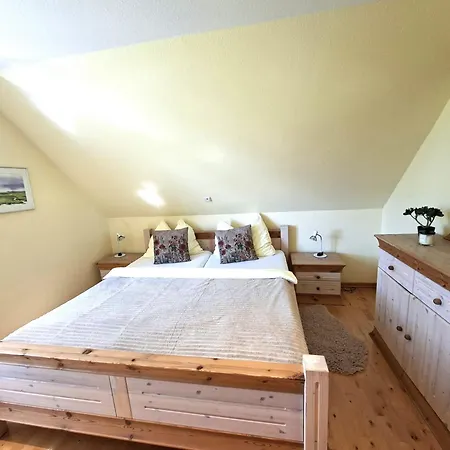 Haus Wattenblick Lachmoewe * Warwerort